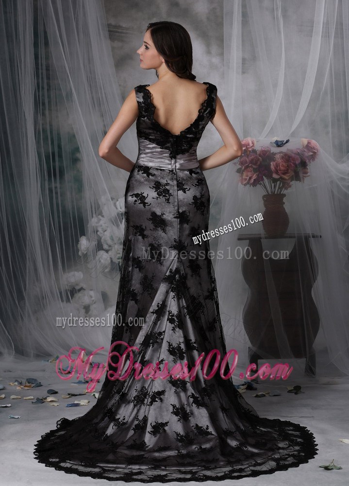 Exclusive Black Column V-neck Evening Dress Lace Beading Court Train