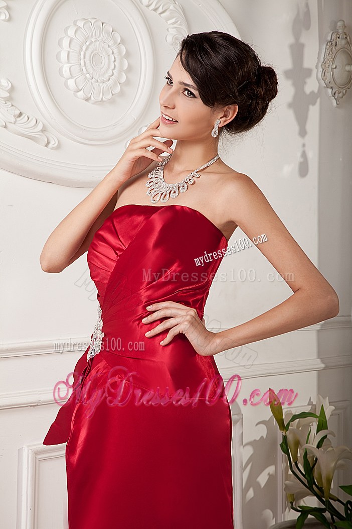 Column Strapless Red Bridesmaid Dresses Satin Floor-length Beading