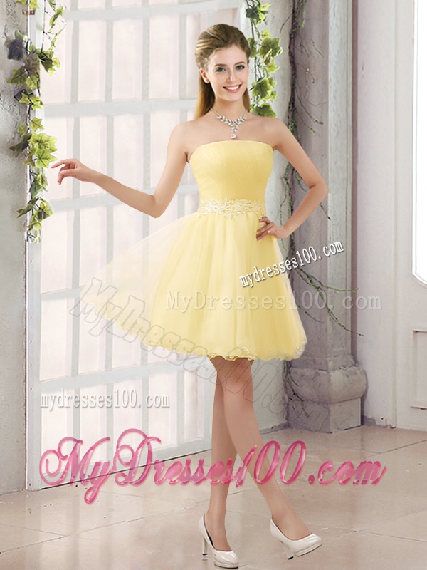 2016 Appliques Strapless A Line Mini Length Bridesmaid Dress
