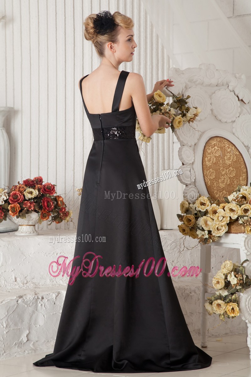 Brush Train Black A-line Straps Bridesmaid Dress Satin Beading