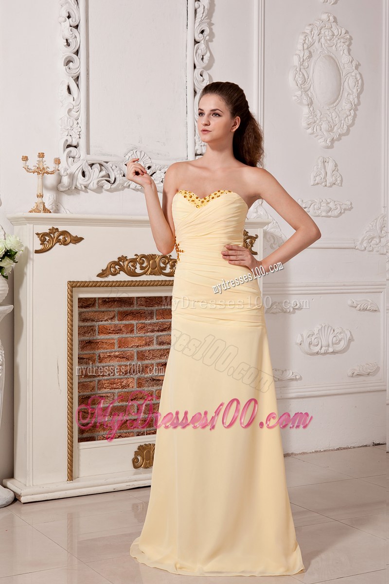 Light Yellow Column Bridesmaid Dress Sweetheart Ruching and Beading