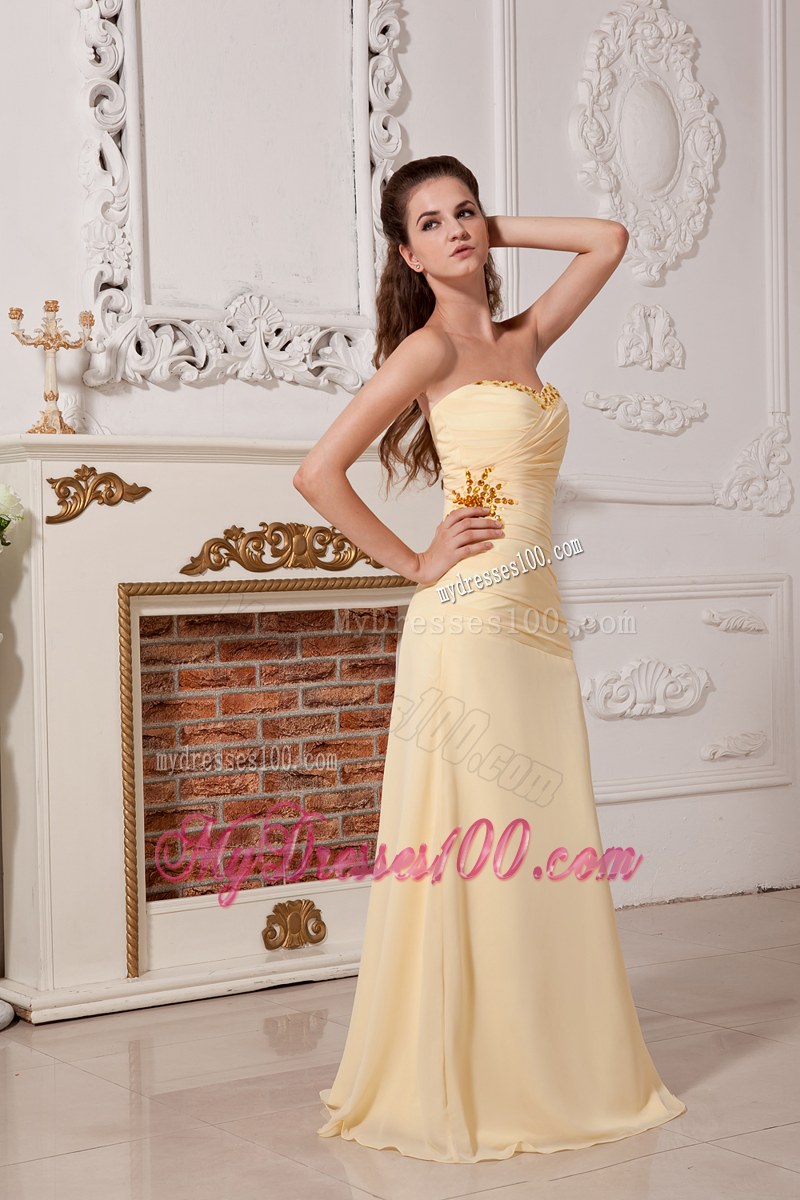 Light Yellow Column Bridesmaid Dress Sweetheart Ruching and Beading