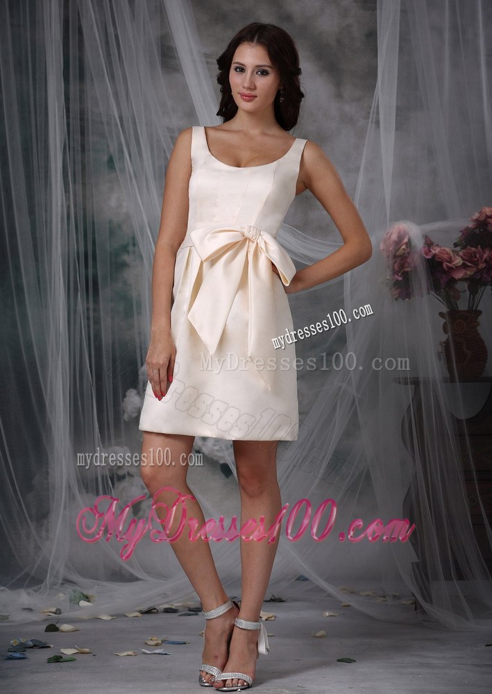 Straps Mini-length Off White Bridesmaid Dresses Column Taffeta Bow