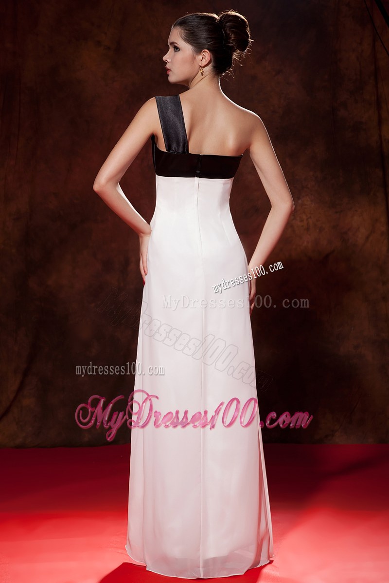 One Shoulder Floor-length Black and White Bridesmaid Dress Bow Empire