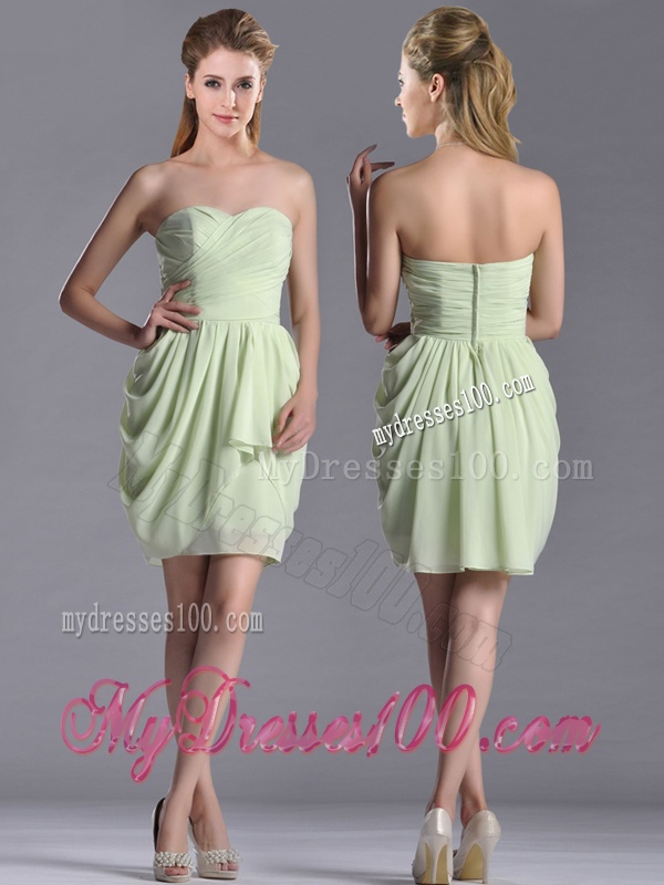 Popular Ruched Decorated Bodice Short Bridesmaid Dress in Yellow Green