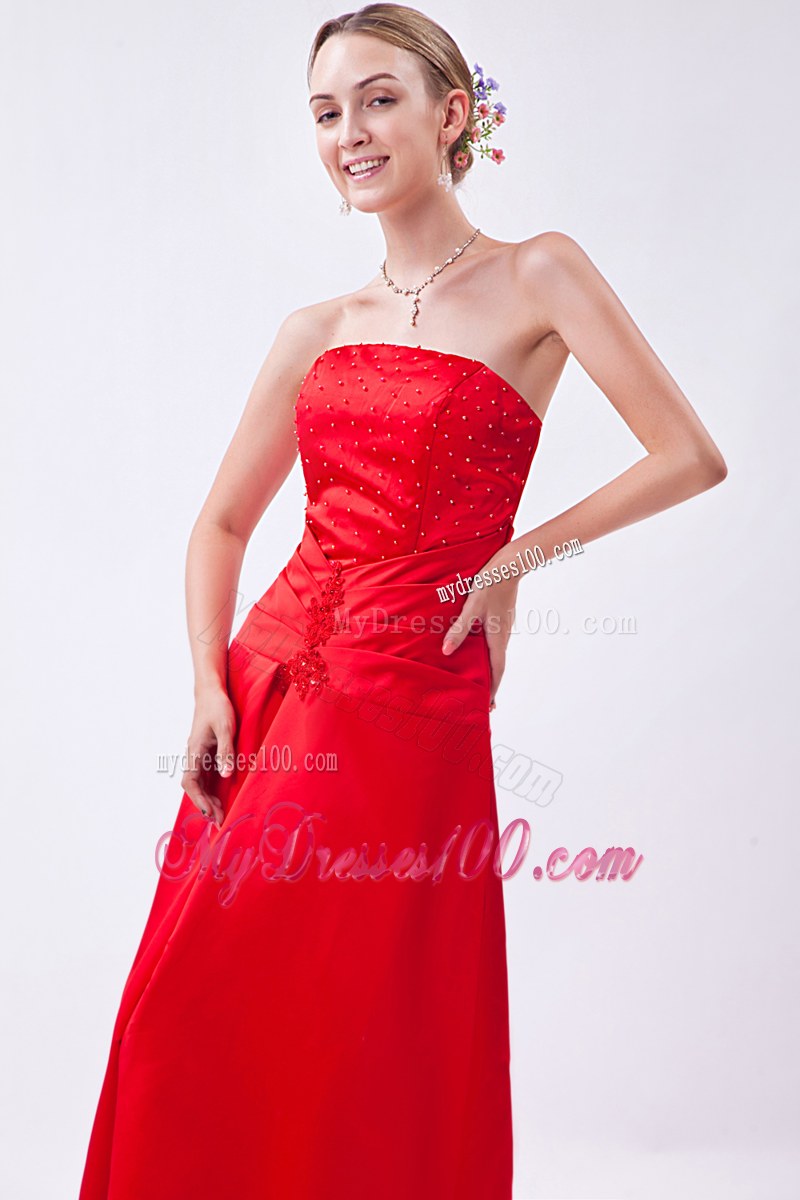 Red Column Strapless Bridemaid Dress Floor-length Taffeta Beading