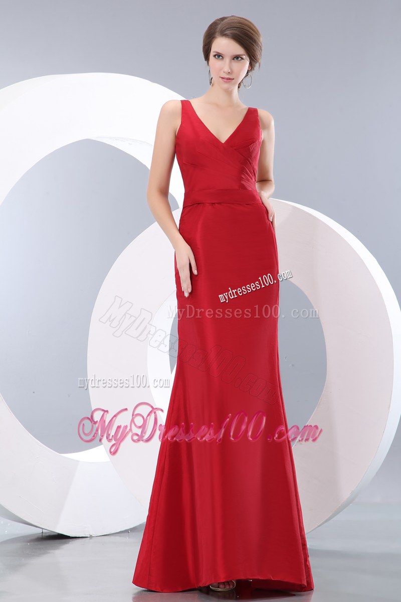 V-neck Ruche Red Column Bridesmaid Dress Floor-length Taffeta Zipper-up