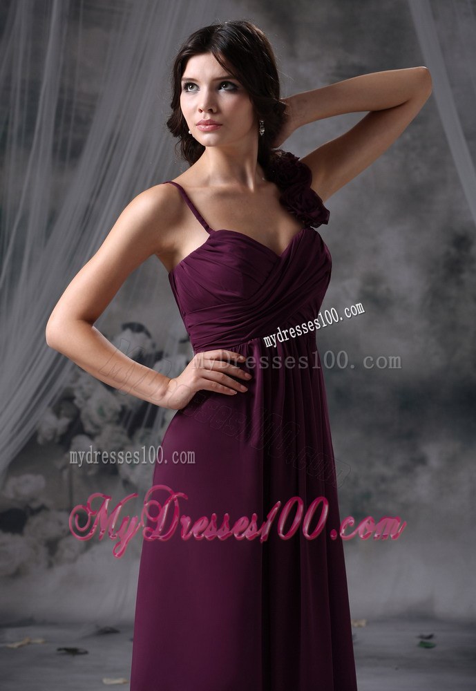 Hand Flowers Straps Dark Purple Bridesmaid Dresses Chiffon Column
