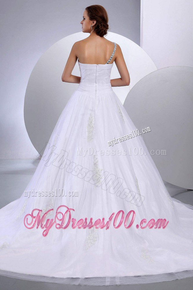 Puffy Chapel Train One Shoulder Tulle wedding Dress with Appliques