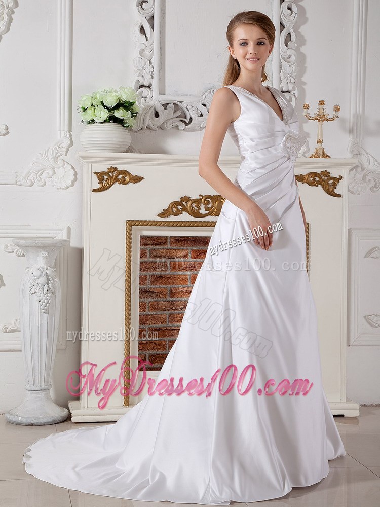 V-neck Court Train Hand Made Flowers Decorate Taffeta Wedding Dresses