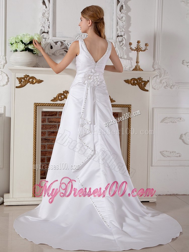 V-neck Court Train Hand Made Flowers Decorate Taffeta Wedding Dresses