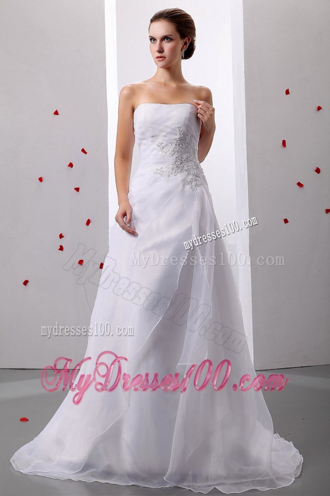 Appliques Decorated A-line Brush Train Organza bridal Dress Lace-Up Back