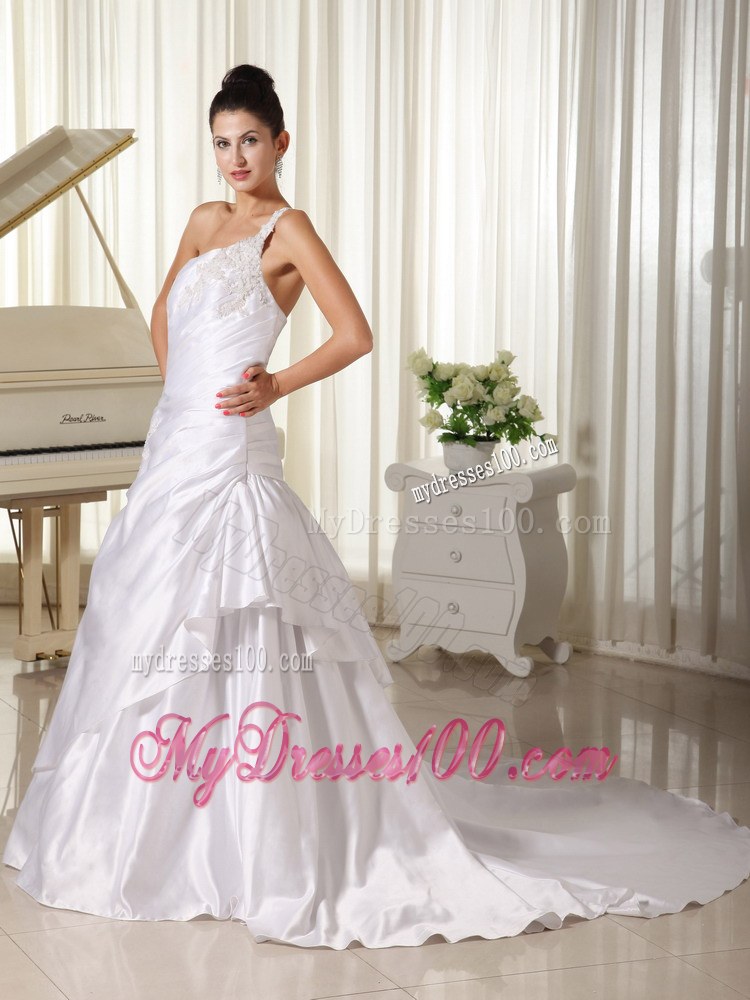 Appliques Decorated Single Shoulder and Bust Princess Wedding Bridal Gown