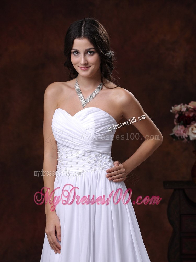 Appliqued Sleeveless Chiffon Dresses for Wedding with Court Train