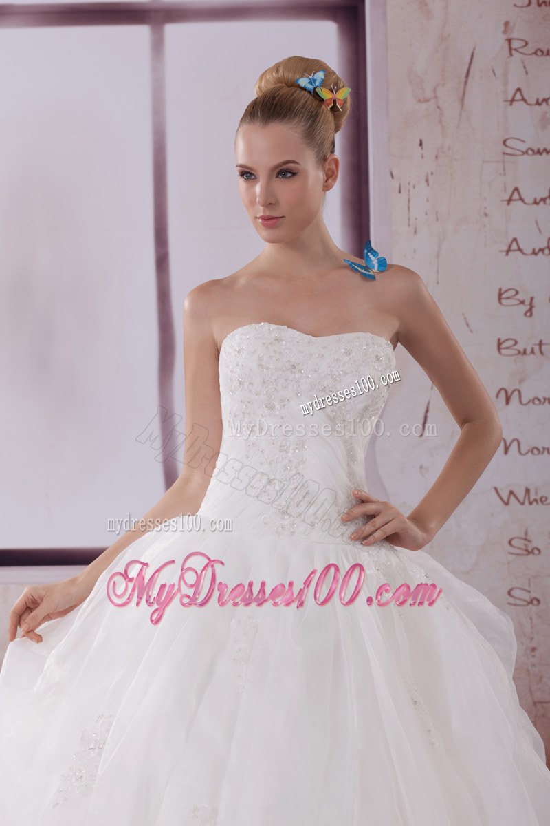 Beading and Appliques Decorated Brush Train Bridal Dress with A Big Puffy Skirt