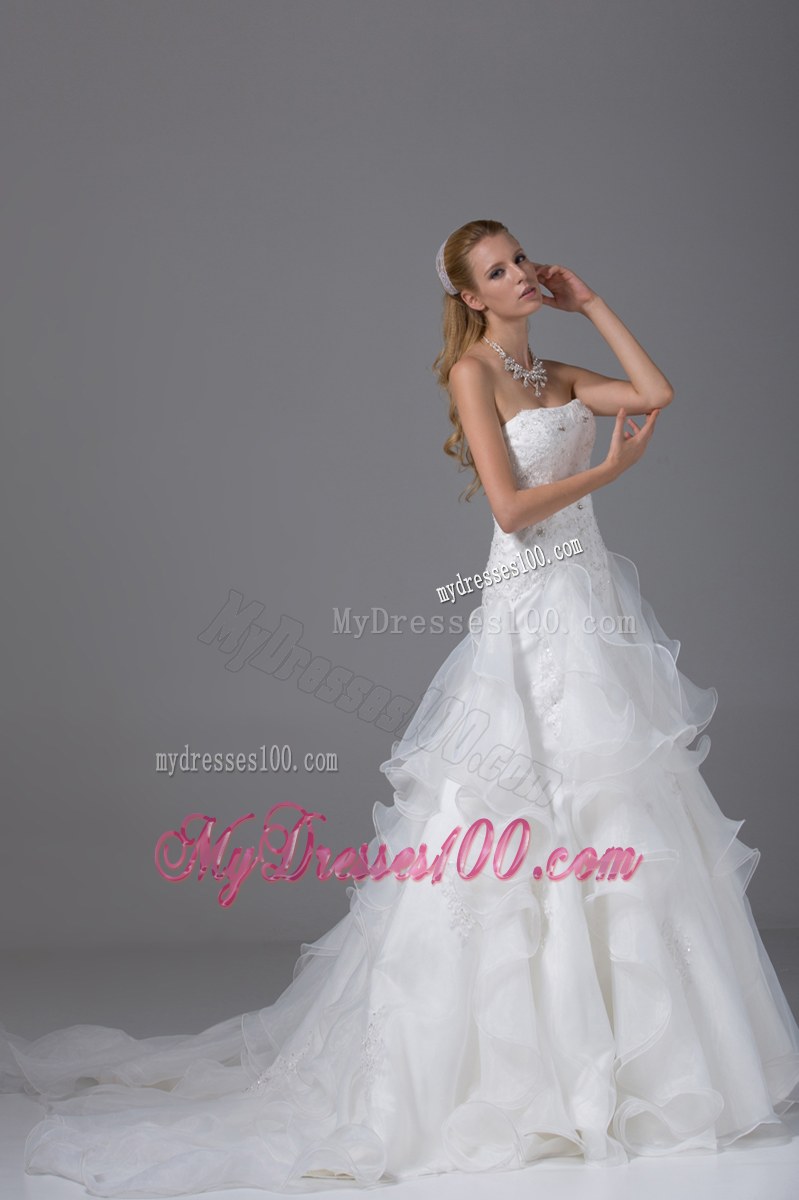 Beadings and Appliques Decorated Wedding Gown with Ruffles and Court Train