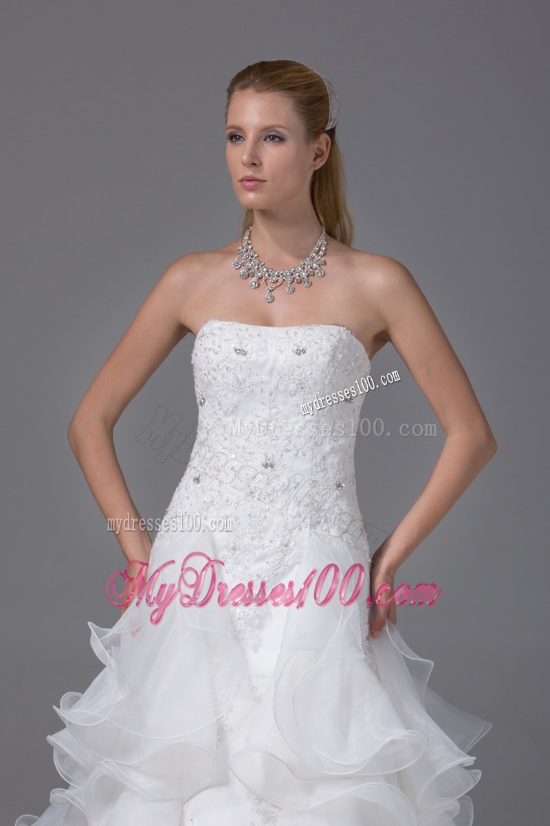 Beadings and Appliques Decorated Wedding Gown with Ruffles and Court Train