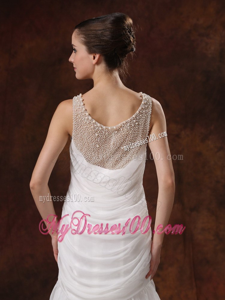 Ruffle-layers Bateau Neckline Sleeveless White Wedding Dress Court Train