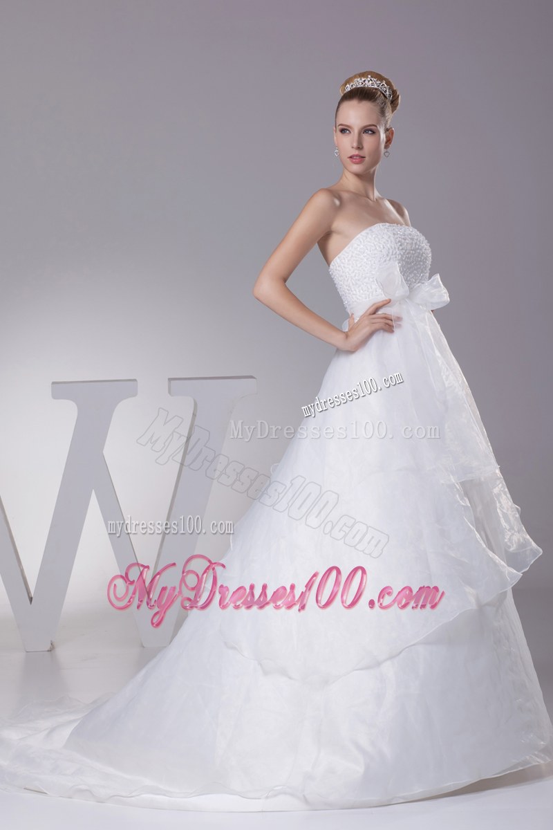 Tiers Brush Train Wedding Bridal Gown with Bowknot and Shiny Diamonds