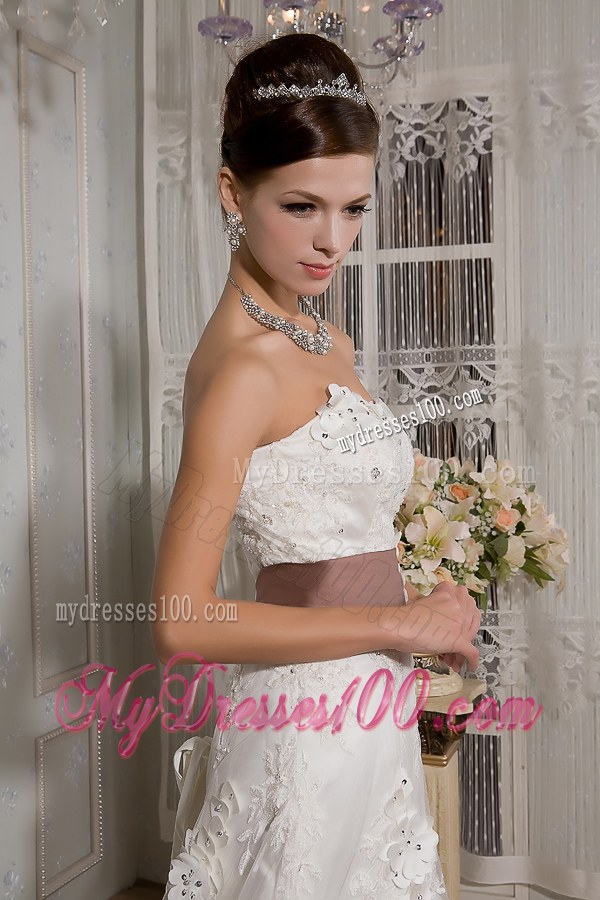 Handle Flower and Beading Wedding Bridal Gowns with Satin Sash and Brush Train