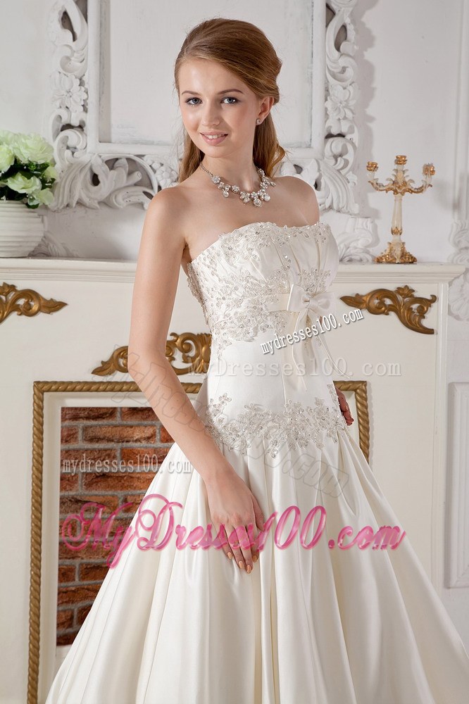 Strapless Chapel Train Taffeta Wedding Gown with Appliques and Pick-ups