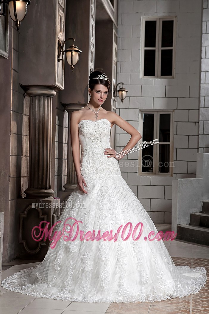 Lace-up Back Chapel Train Wedding Dress Decorated by Diamonds and Appliques