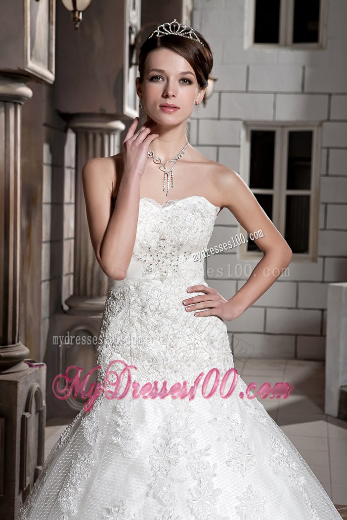 Lace-up Back Chapel Train Wedding Dress Decorated by Diamonds and Appliques