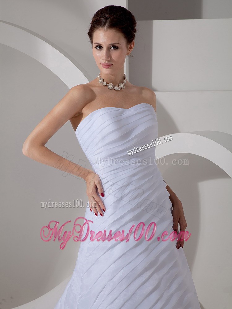 2 Beautiful Sweetheart Ruching Court Train Bridal Dress for Wedding in White