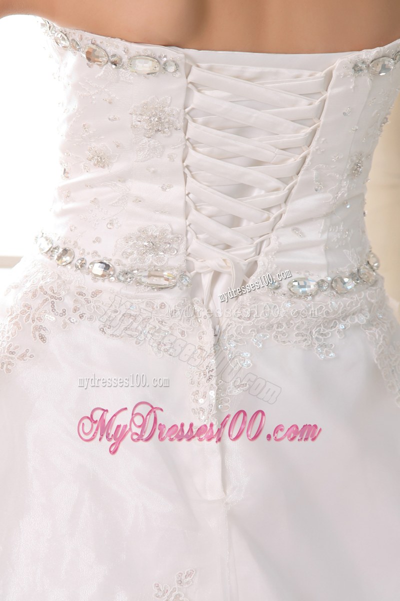 Sophisticated Ruffle Layers Appliques Hem Court Train White Bridal Gown
