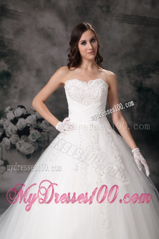 Embroidery White Wedding Dress Ball Gown Strapless Court Train