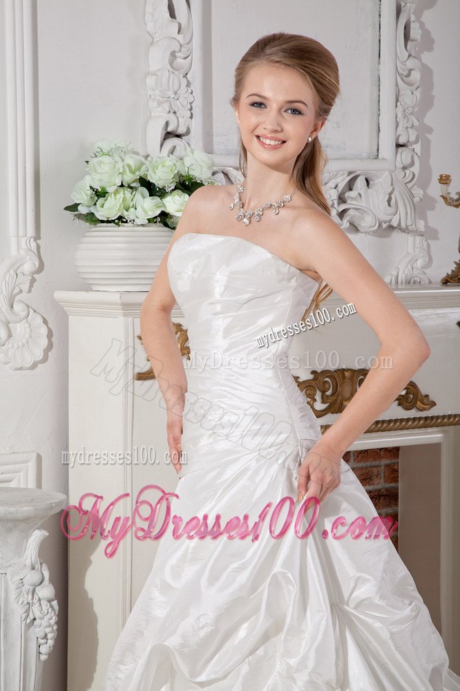 Ruched Bodice for White Pick-ups Decorated Court Train Wedding Dresses