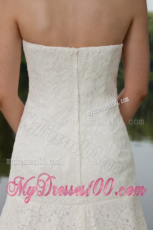 Simple Style Strapless Lace White Wedding Dress Chapel Train