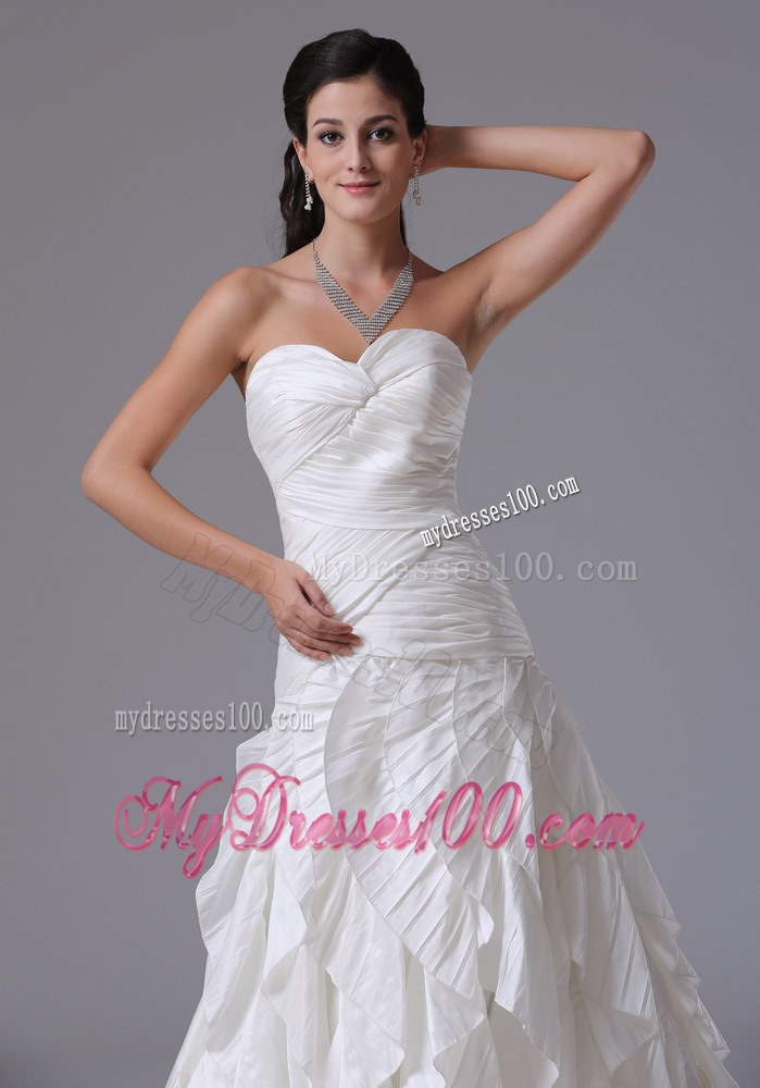 Sweetheart and Ruched Bodice for Court Train Ruffled Wedding Bridal Dresses