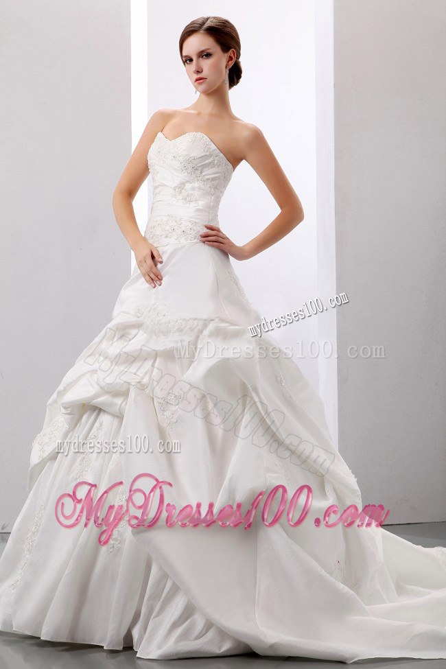 Beautiful Sweetheart Court Train Wedding Dress with Pick-ups and Appliques