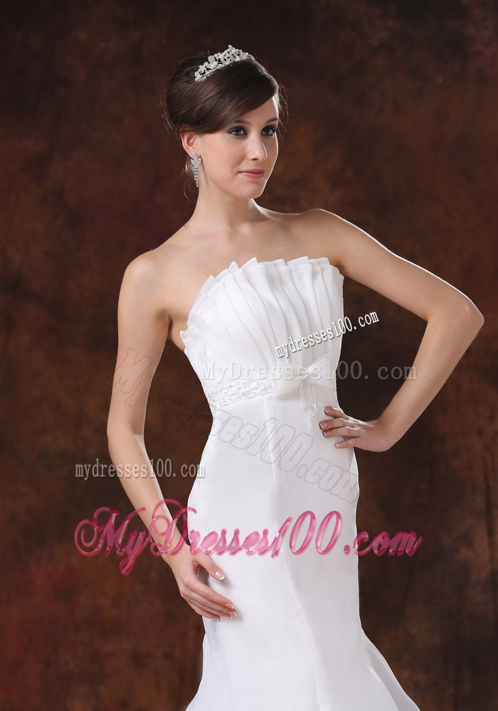 Mermaid Brush Train Wedding Bridal Dresses with Ruche and Ruffled Layers