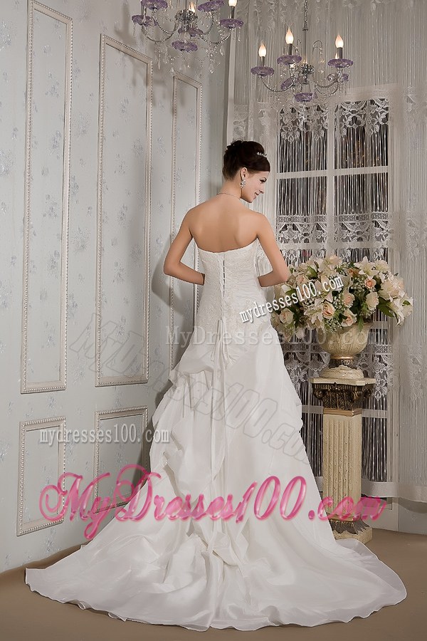 Appliques with Diamonds Decorated Court Train Dresses for Wedding