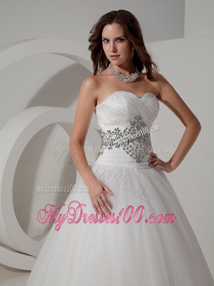 Beautiful Appliques Strapless Beaded White Wedding Dress Chapel Train