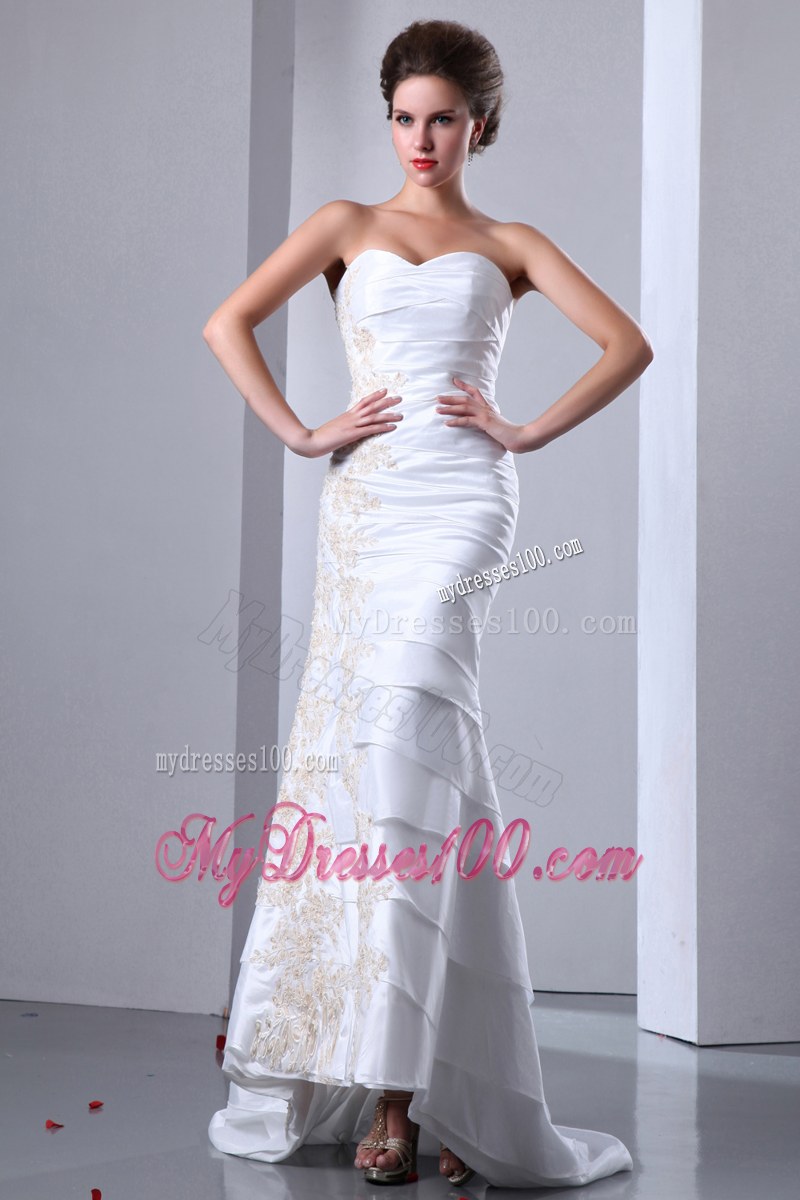 Sweetheart Ruche Fitted White Wedding Dress with Gold Appliques