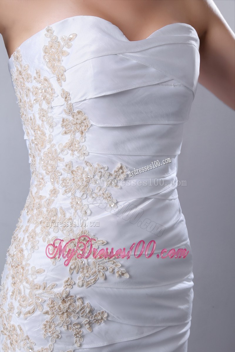 Sweetheart Ruche Fitted White Wedding Dress with Gold Appliques