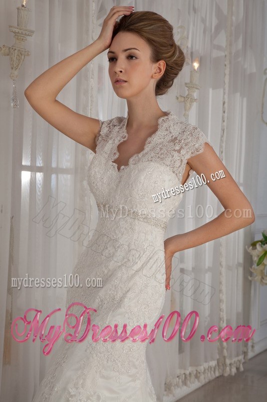 V-neck Sleeveless Lace Mermaid Bridal Dress in White Court Train