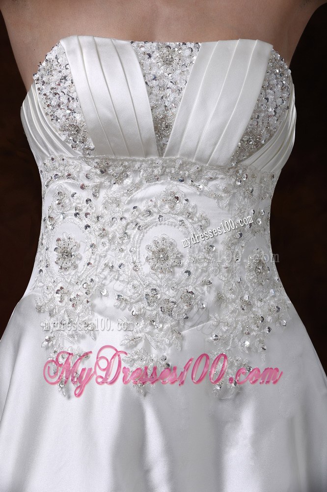 Strapless Beading Decorated Chapel Train Taffeta bridal Dresses for Wedding