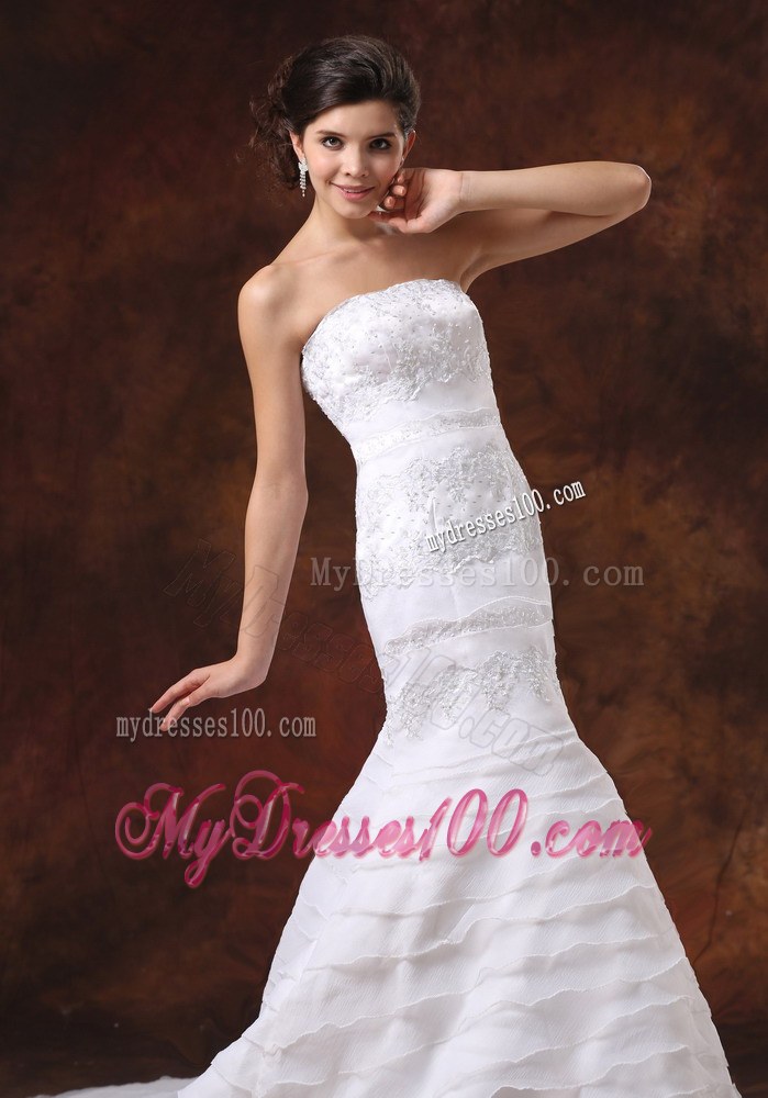Hot Sale Chapel Train White Wedding Dress Strapless Lace-up Back