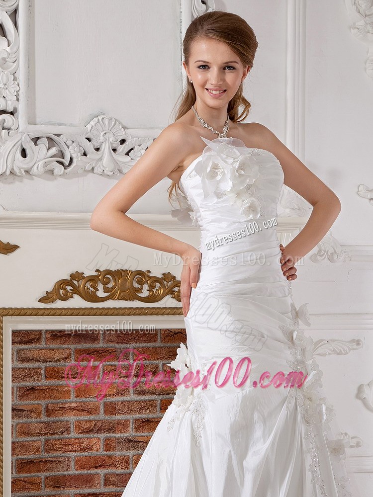 Strapless Court Train Ruched Wedding Dresses with Hand Made Flowers