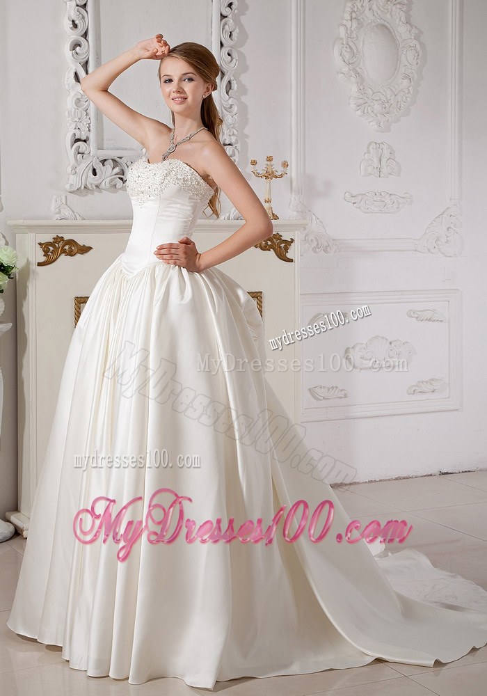 Sweetheart Court Train Beaded Wedding Dresses with Ruche and Pick-ups