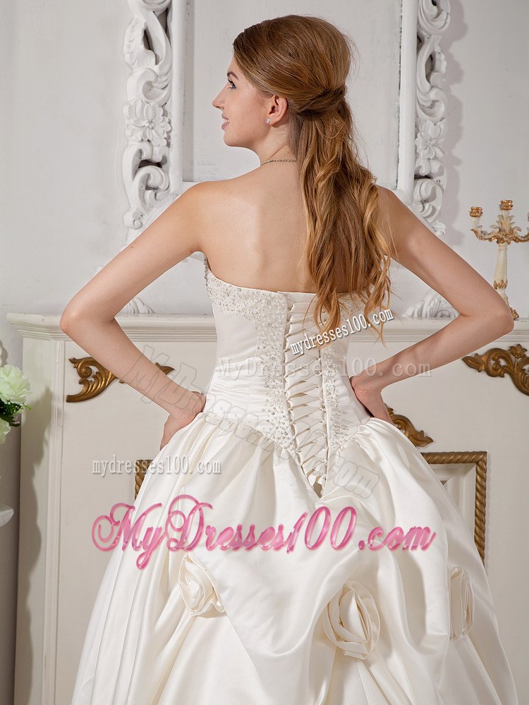 Sweetheart Court Train Beaded Wedding Dresses with Ruche and Pick-ups
