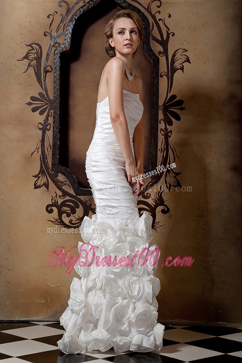 Strapless Floor Length Handmade Flower Ruche White Wedding Dress
