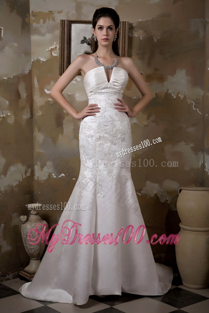 Plunging V-neck White Bridal Dress with Lace Decoration Court Train