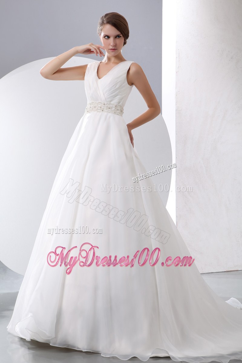 V-neck Sweep Train Clasp Handle Wedding Gowns with Brush Train