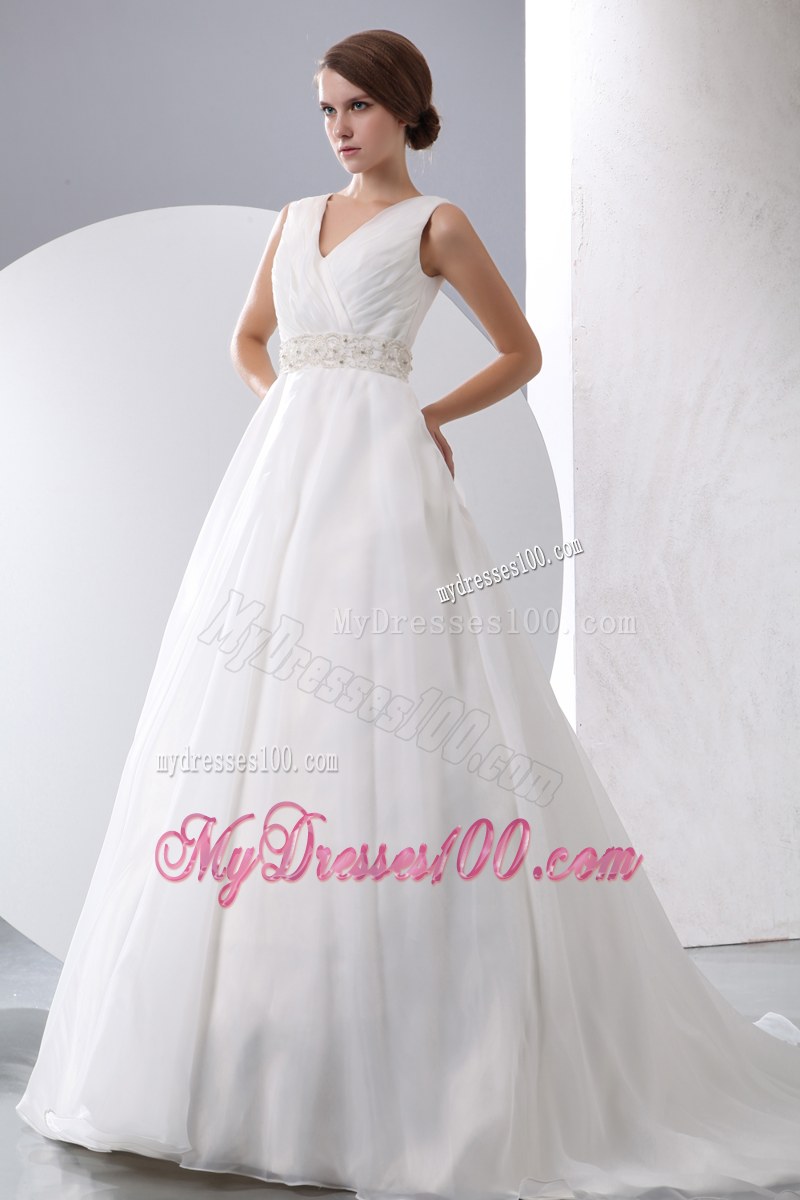 V-neck Sweep Train Clasp Handle Wedding Gowns with Brush Train
