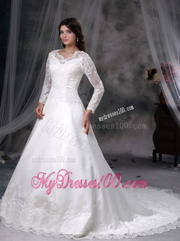 V-neck Long Sleeves Lace Chapel Train Bridal Dresses for Wedding in White